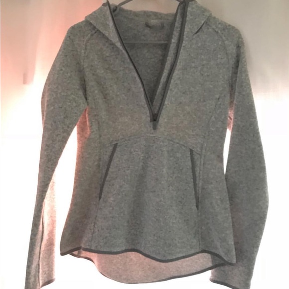 Lululemon jacket - Picture 5 of 5